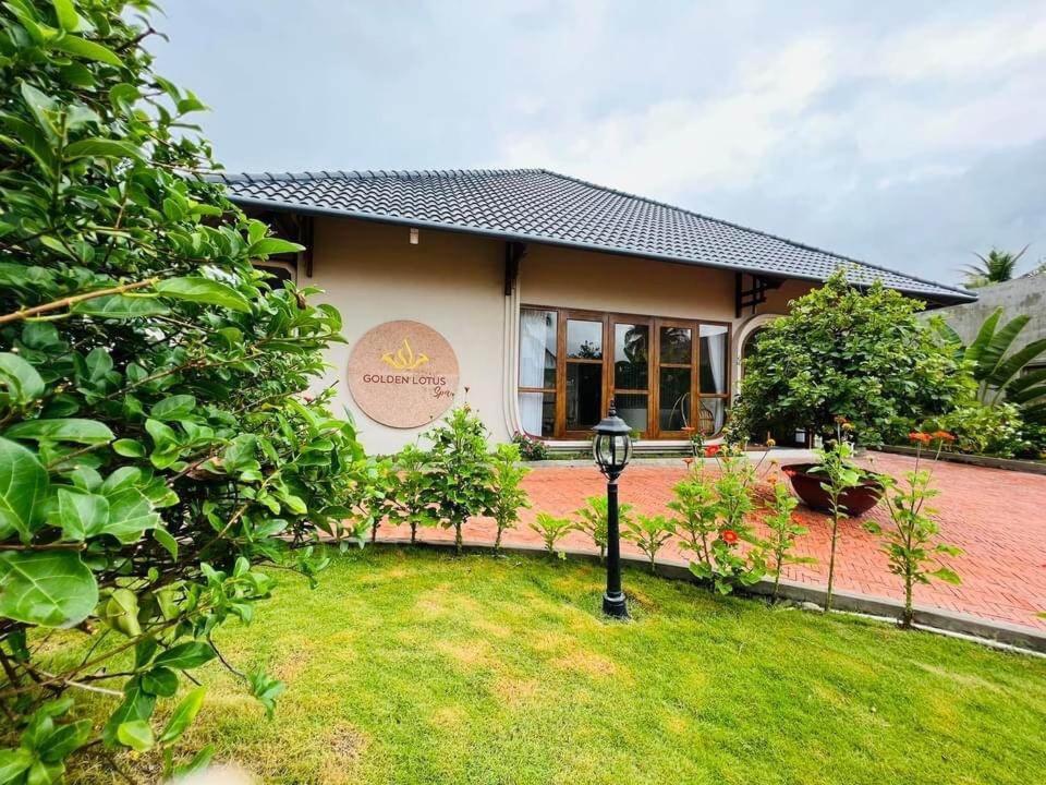 Golden Lotus Spa & Homestay Ap Thien Phuoc Buitenkant foto