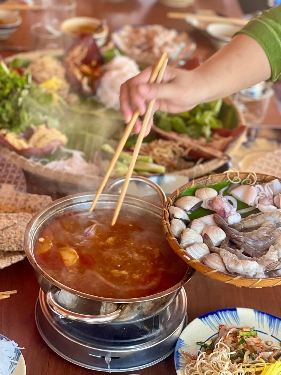 Golden Lotus Spa & Homestay Ap Thien Phuoc Buitenkant foto