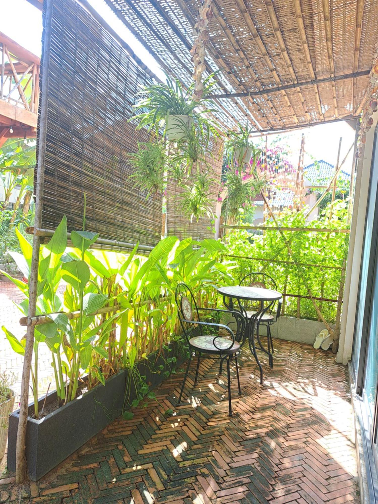 Golden Lotus Spa & Homestay Ap Thien Phuoc Buitenkant foto